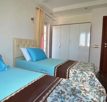 Private With Private Pool דירה *