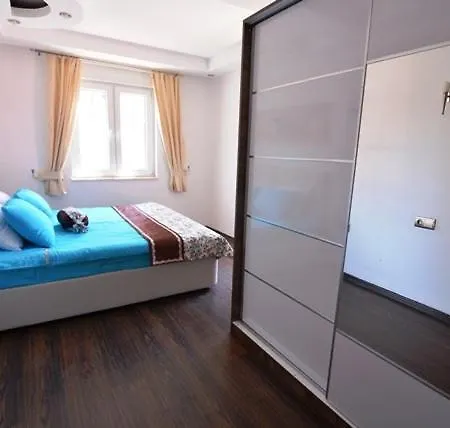 דירה Private With Private Pool *
